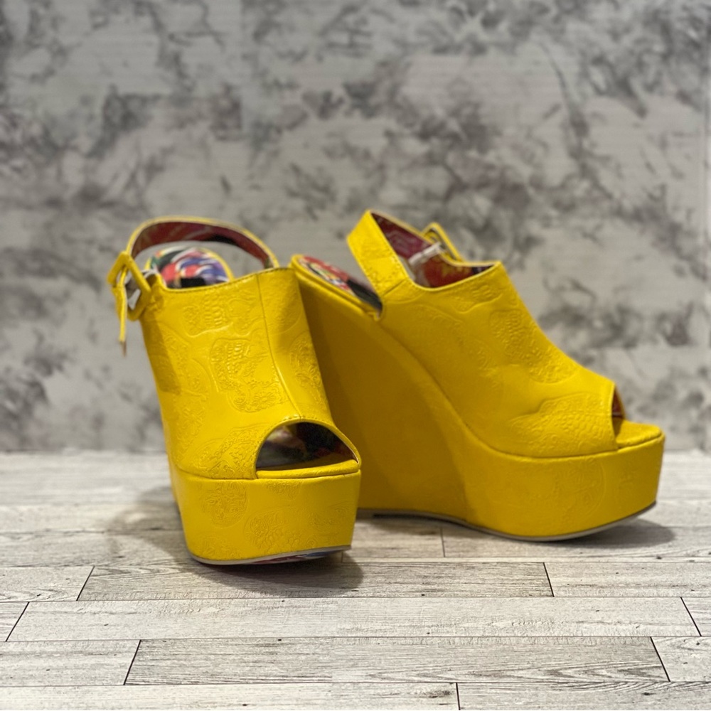 Iron Fist Maneater Wedges💛